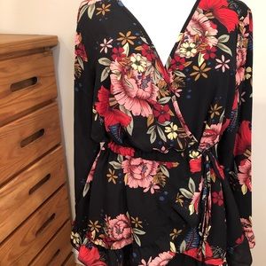 Boohoo Jasmine Floral Wrap Top Sz 18 Black NWT